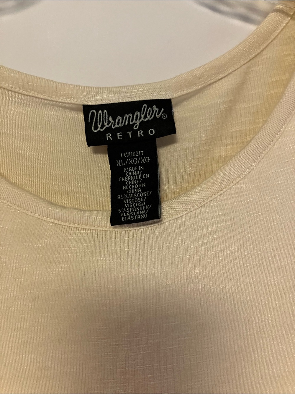 Wrangler Cream Short Sleeve Drawstring Ruffle Hem Top - Picture 2 of 5